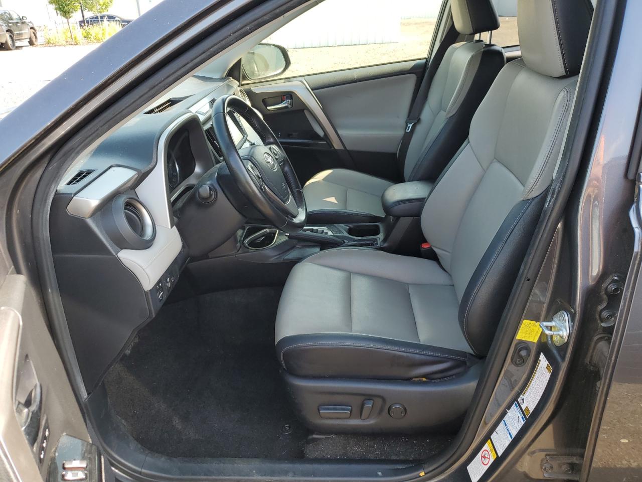 2017 Toyota Rav4 Hv Limited VIN: JTMDJREV7HD142177 Lot: 63115635