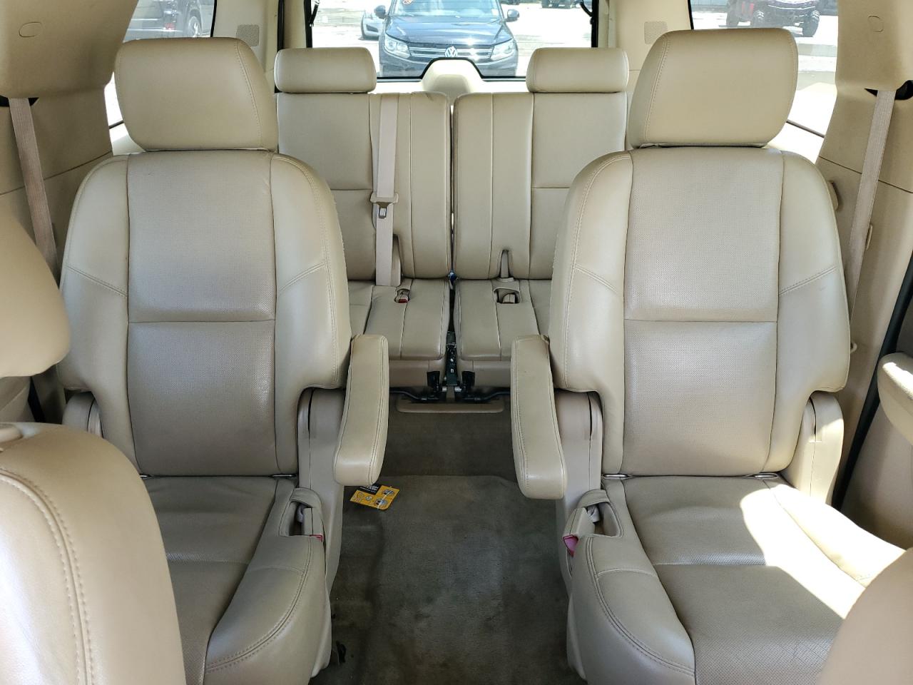 2011 Chevrolet Suburban C1500 Ltz VIN: 1GNSCKE09BR142860 Lot: 63600755