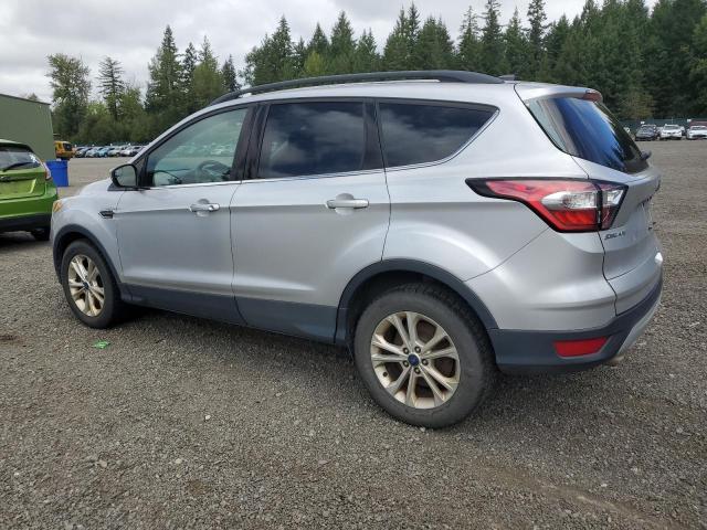  FORD ESCAPE 2018 Srebrny