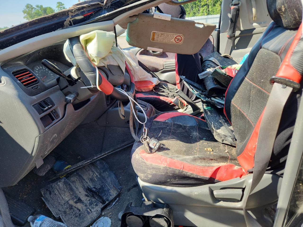 1999 Chevrolet Tracker VIN: 2CNBE18C9X6925601 Lot: 65270055