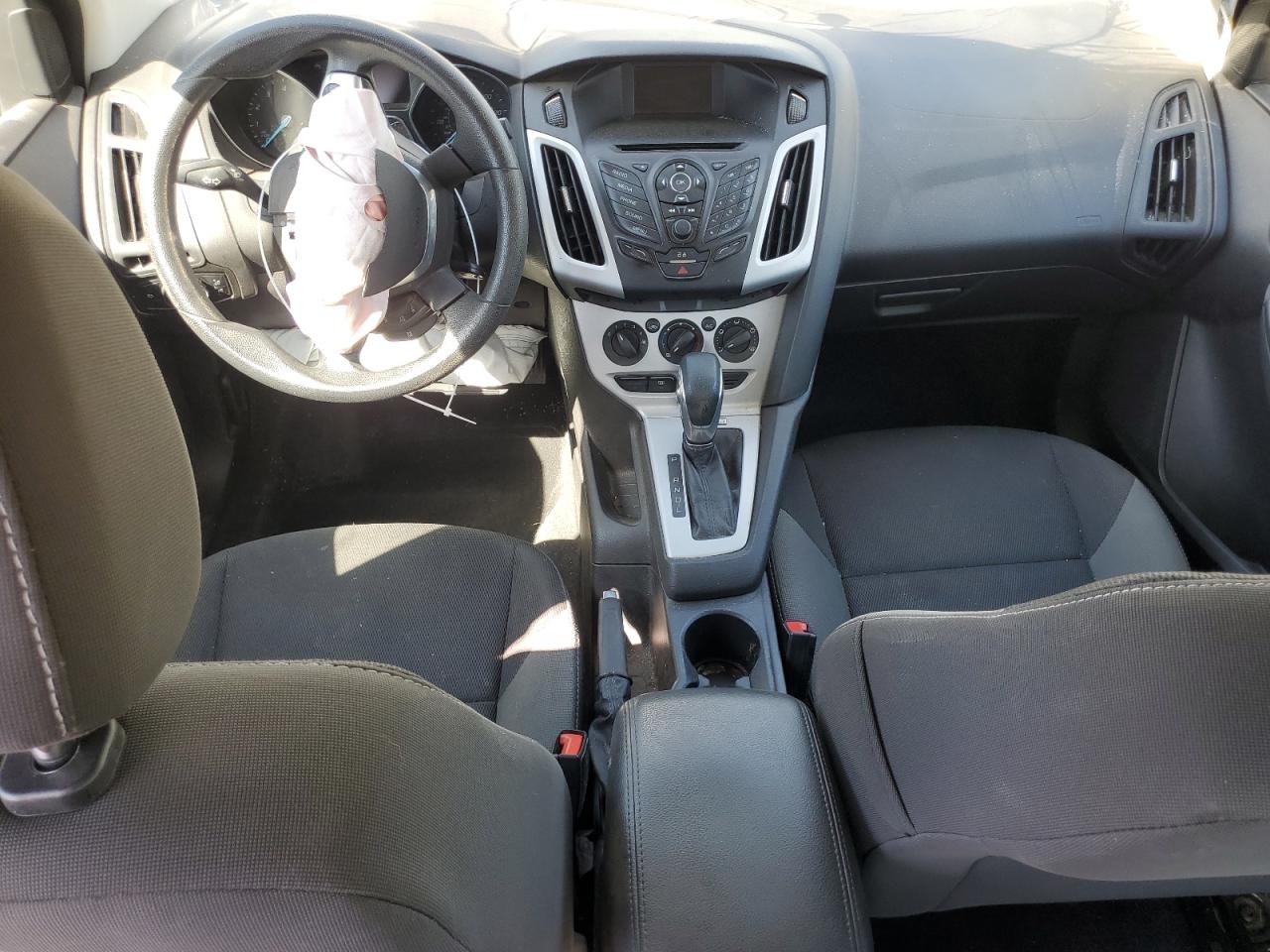 2014 Ford Focus Se VIN: 1FADP3F21EL420577 Lot: 63068615