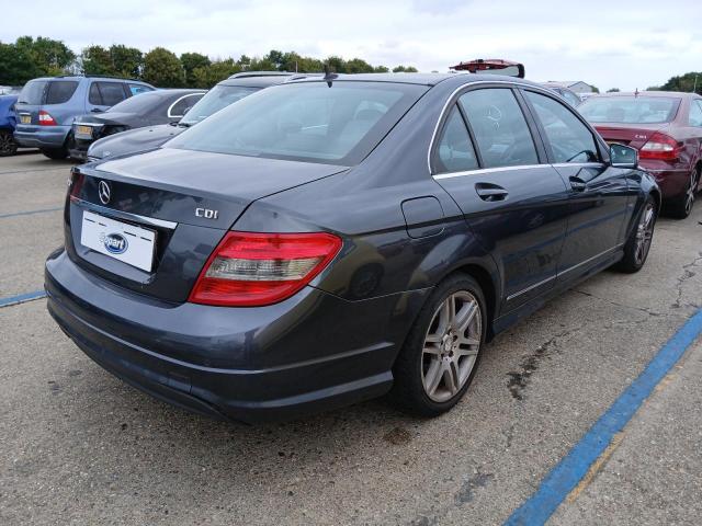2011 MERCEDES BENZ C220 BLUEF