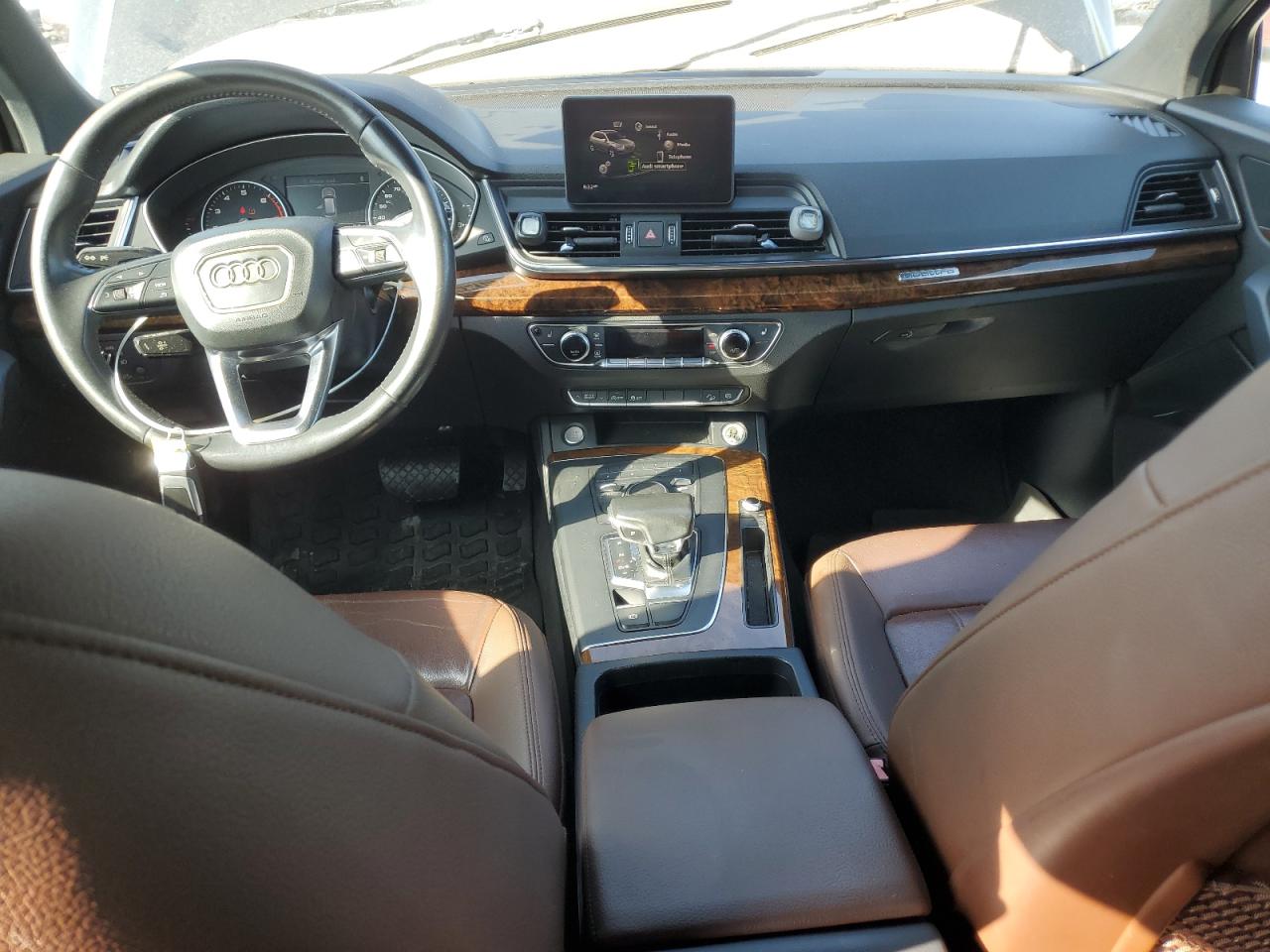 2018 Audi Q5 Premium VIN: WA1ANAFY8J2063114 Lot: 65220435