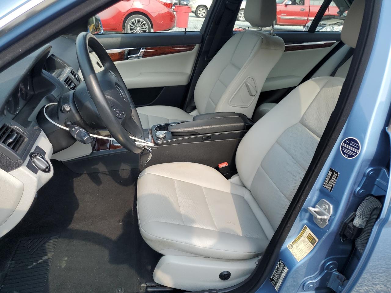 2010 Mercedes-Benz C 300 4Matic VIN: WDDGF8BB6AR120737 Lot: 64097875