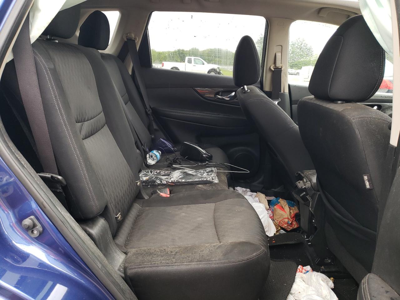2017 Nissan Rogue S VIN: JN8AT2MV4HW007172 Lot: 65443745