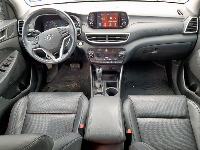  HYUNDAI TUCSON 2021 Серебристый