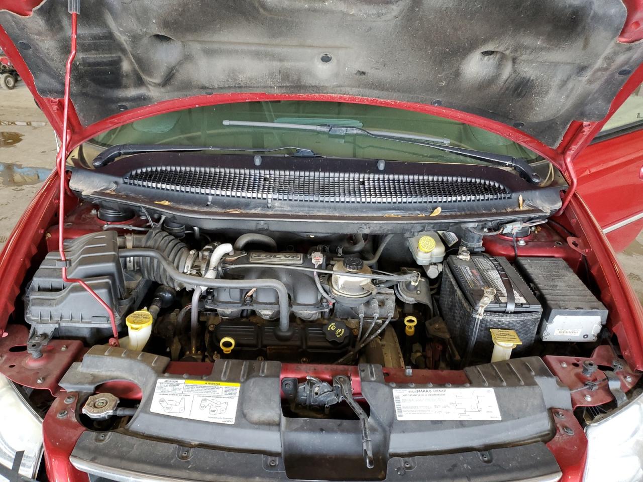 2005 Chrysler Town & Country Touring VIN: 2C4GP54L45R575386 Lot: 64021815