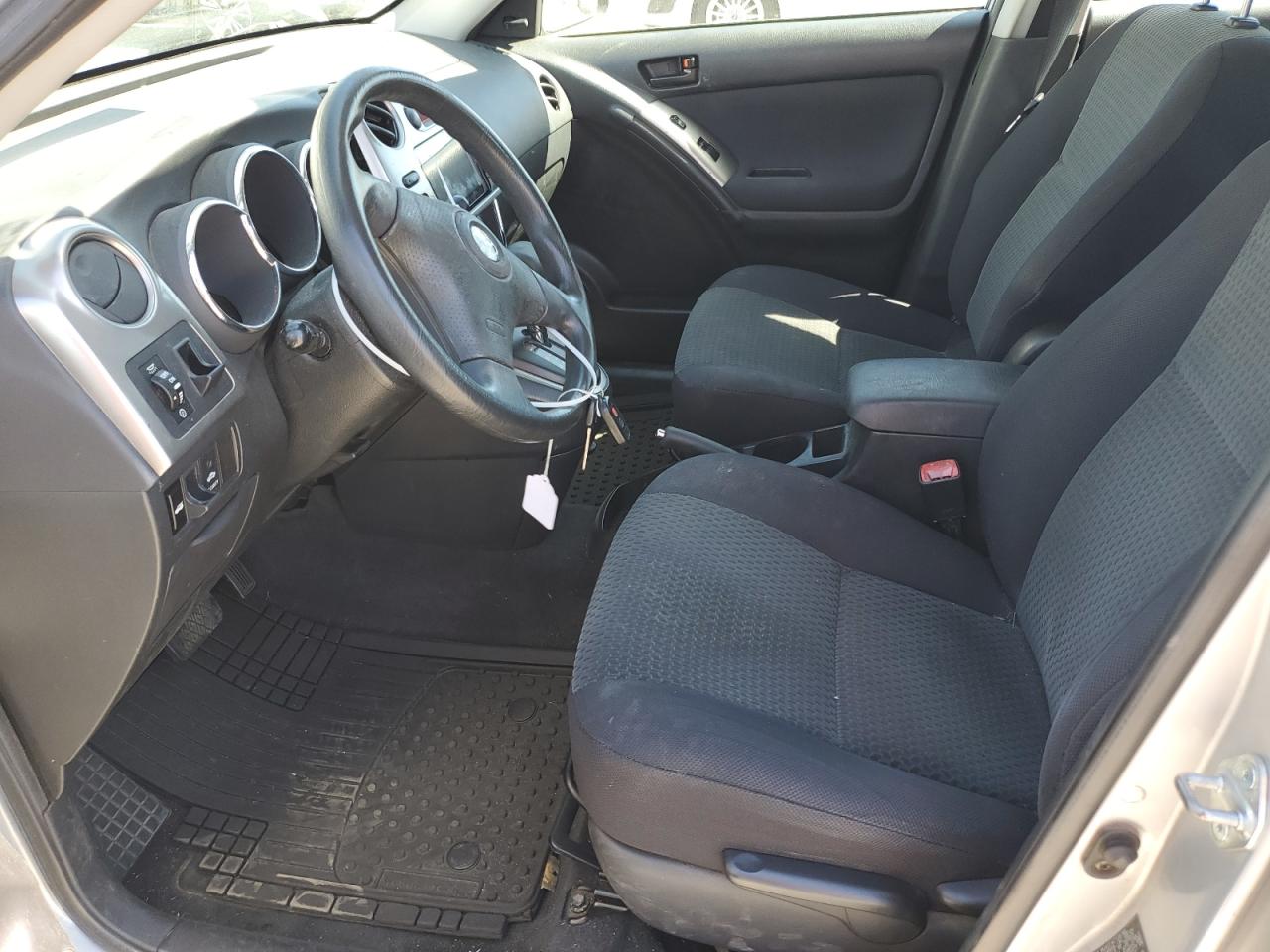 2005 Toyota Corolla Matrix Xr VIN: 2T1KR32E25C376897 Lot: 63925675
