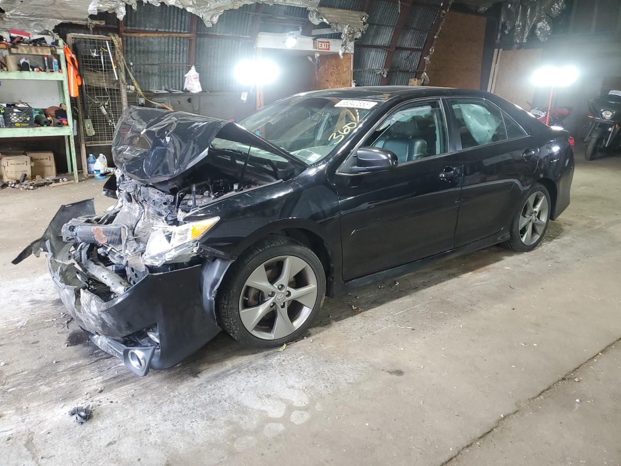 4t1bk1fk3eu544862 4T1BK1FK3EU544862 2014 Toyota Camry Se