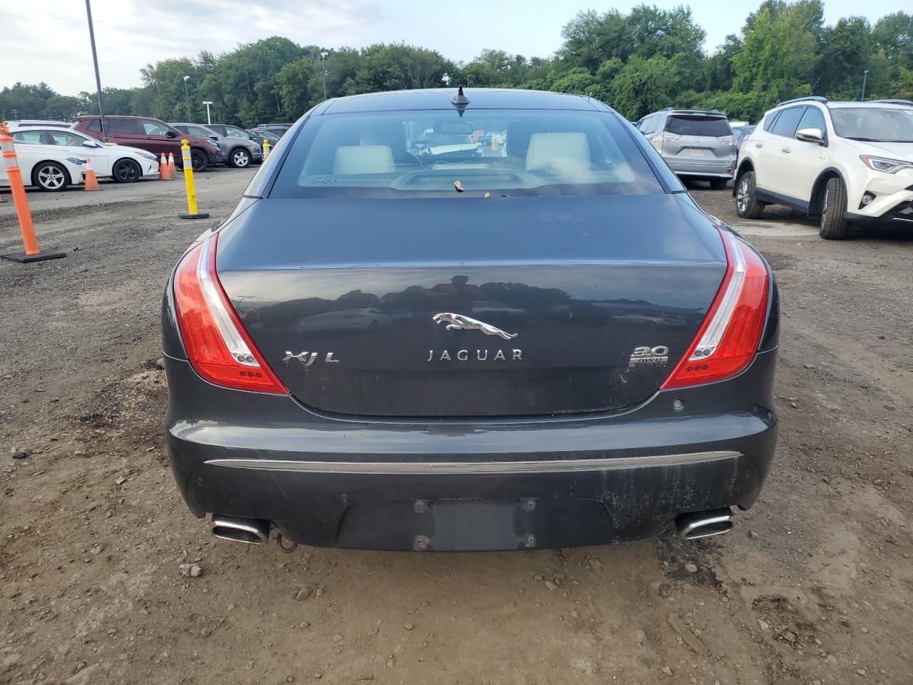 sajwj2gdxd8v45806 SAJWJ2GDXD8V45806 2013 Jaguar Xjl Portfolio