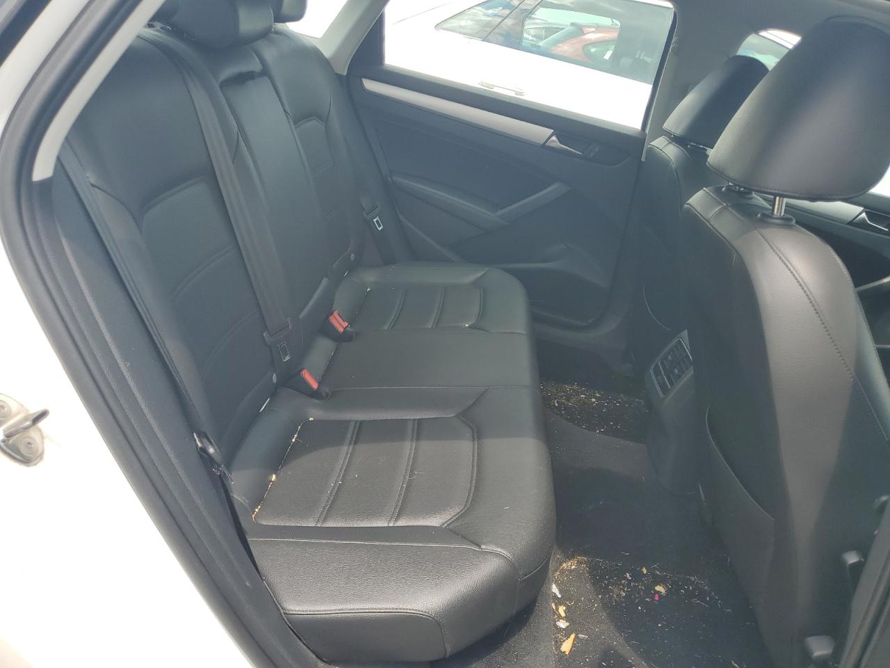 2013 Volkswagen Passat Se VIN: 1VWBP7A35DC020655 Lot: 63686065