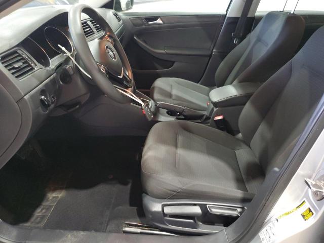  VOLKSWAGEN JETTA 2016 Srebrny
