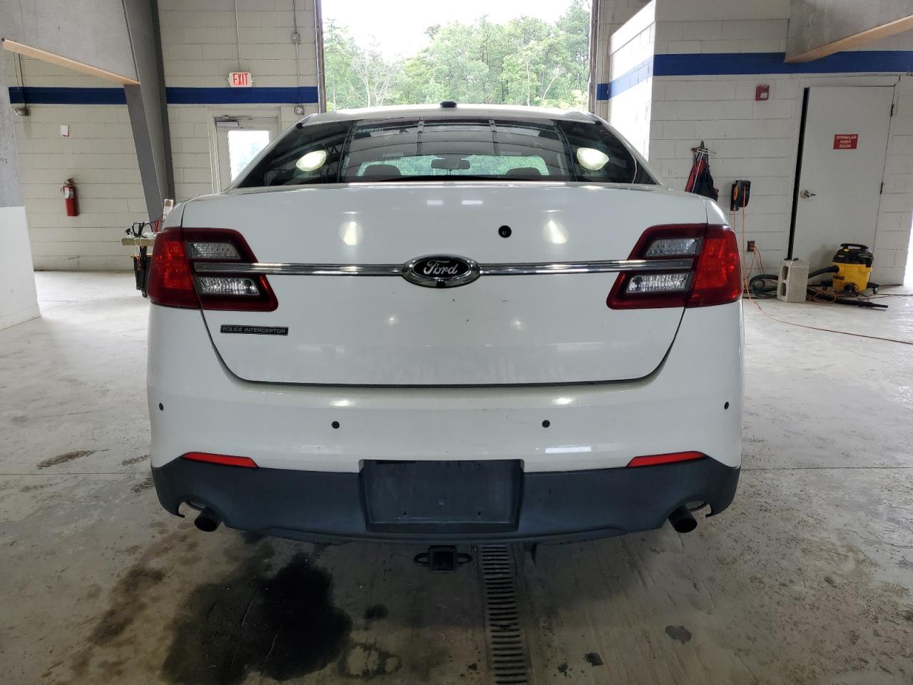 2017 Ford Taurus Police Interceptor VIN: 1FAHP2L82HG143651 Lot: 64681935