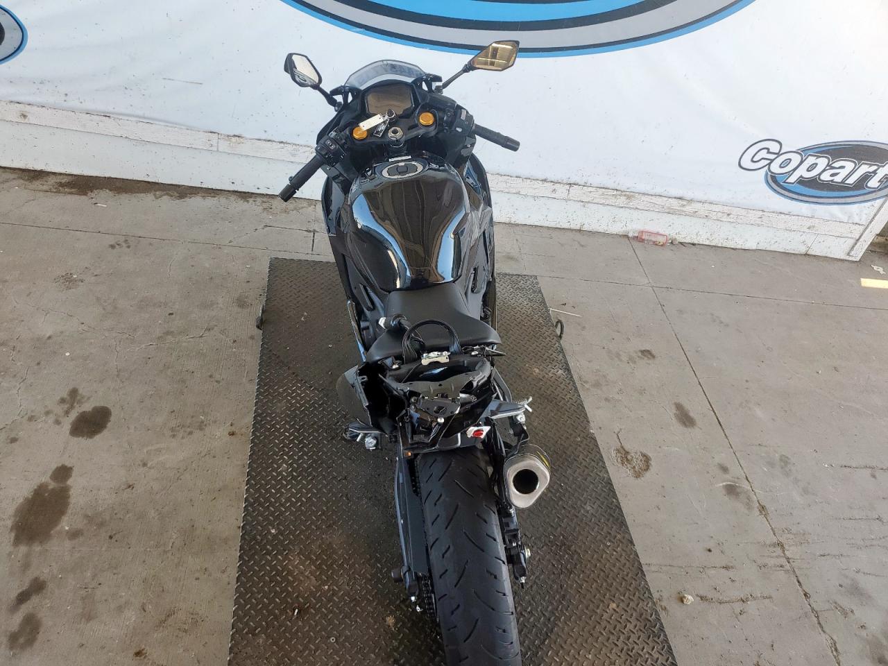 ml5zxcp19sda40962 ML5ZXCP19SDA40962 2025 Kawasaki Zx400 P