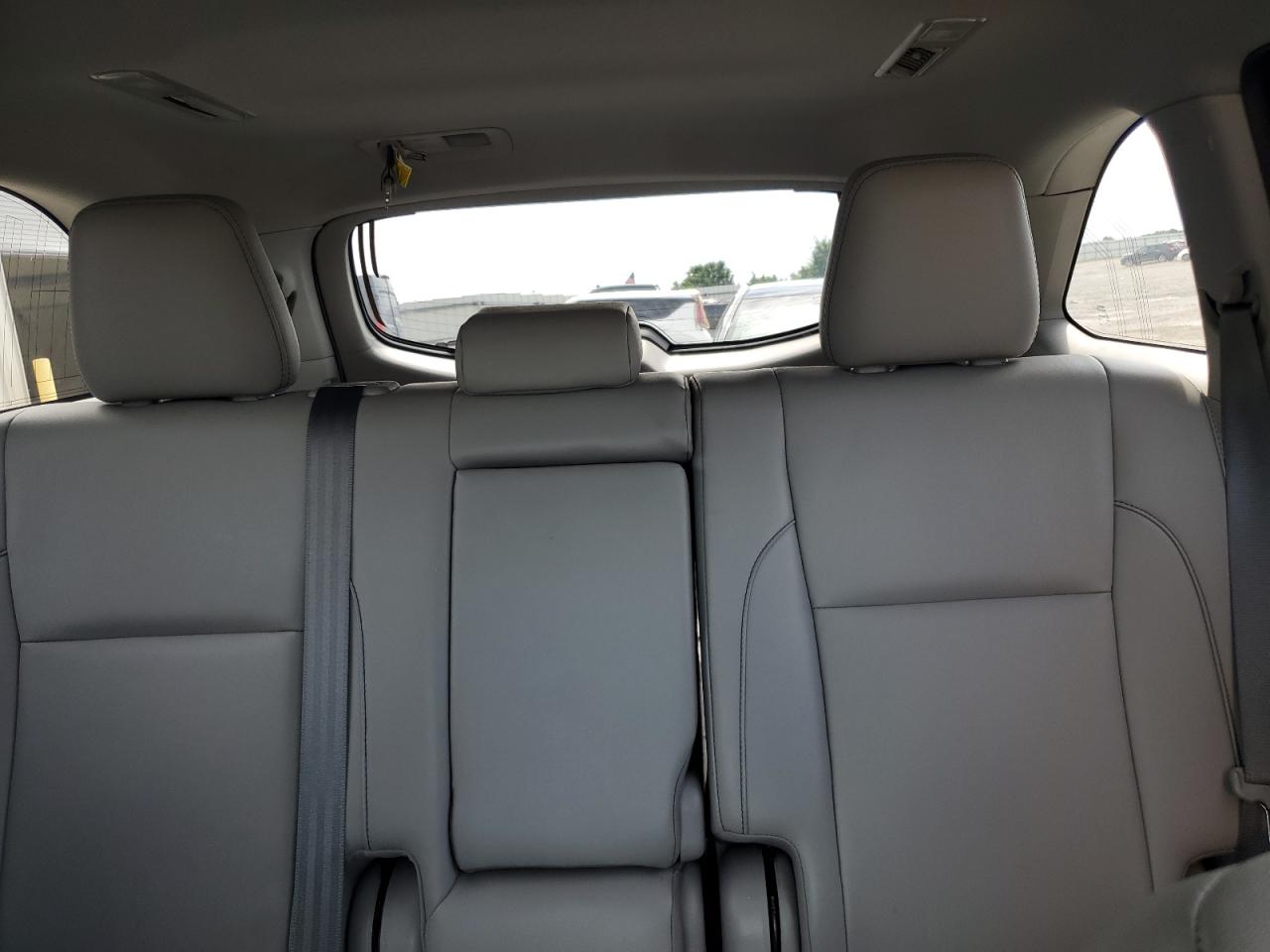 2019 Toyota Highlander Se VIN: 5TDJZRFH0KS564369 Lot: 64747675