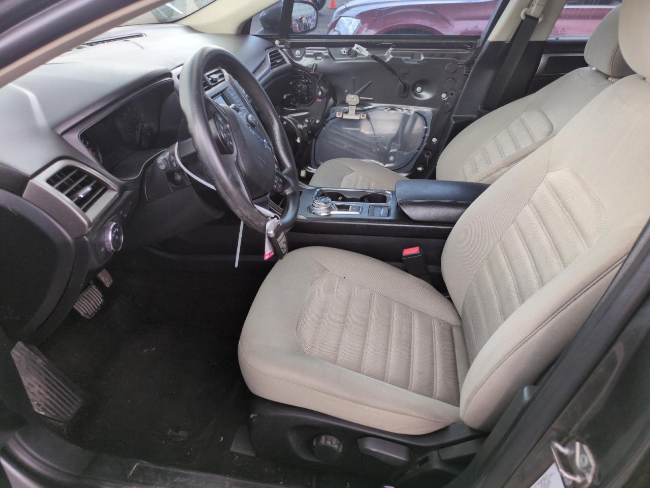 3fa6p0g70kr133858 3FA6P0G70KR133858 2019 Ford Fusion S