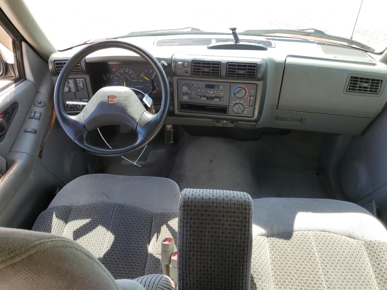 1994 GMC Sonoma VIN: 1GTDT19W0R8515617 Lot: 62934115