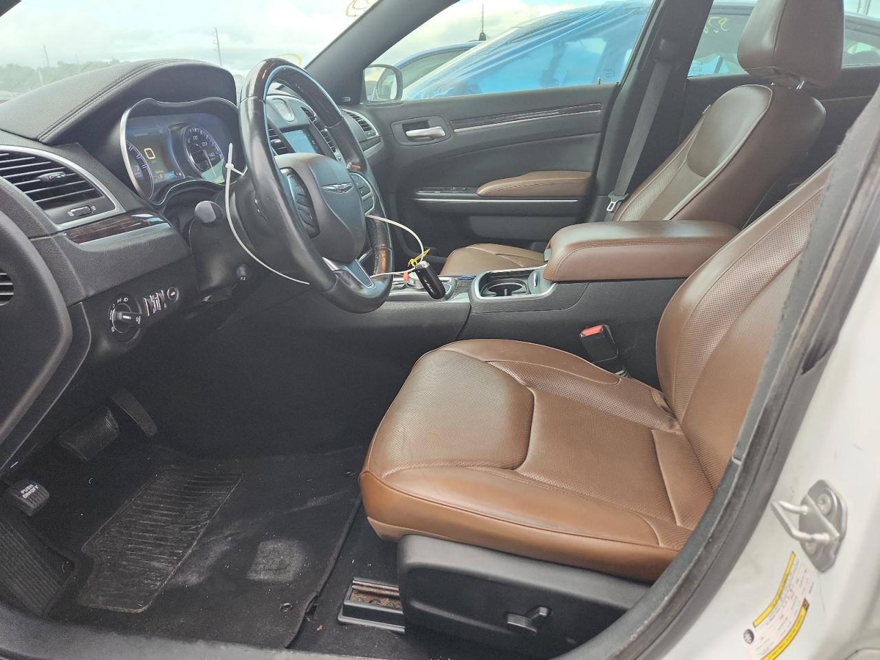 2019 Chrysler 300 Limited VIN: 2C3CCAEG2KH528741 Lot: 61472755