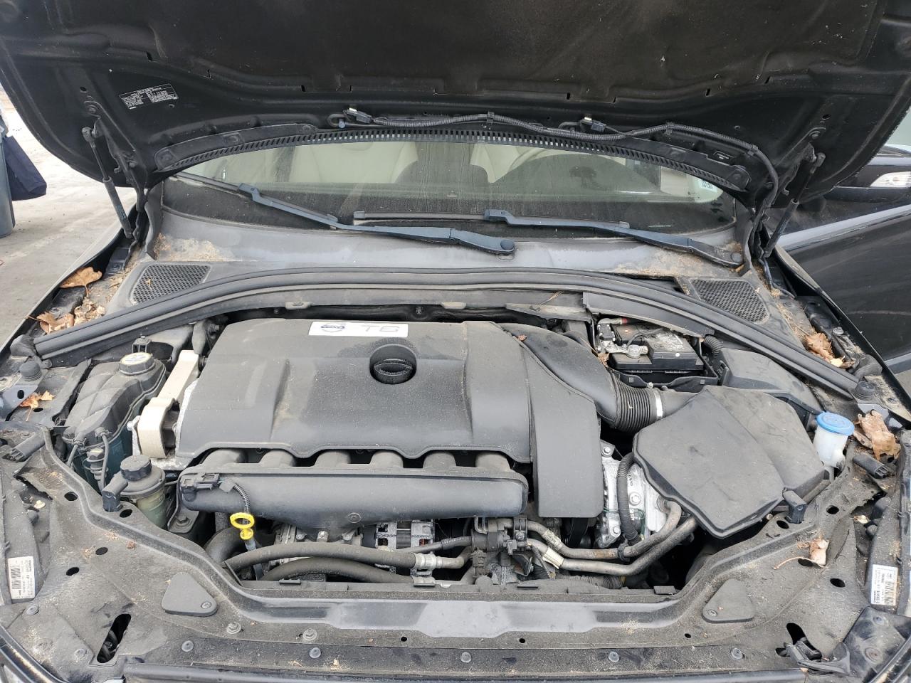 2010 Volvo Xc60 T6 VIN: YV4902DZ0B2151808 Lot: 63616845