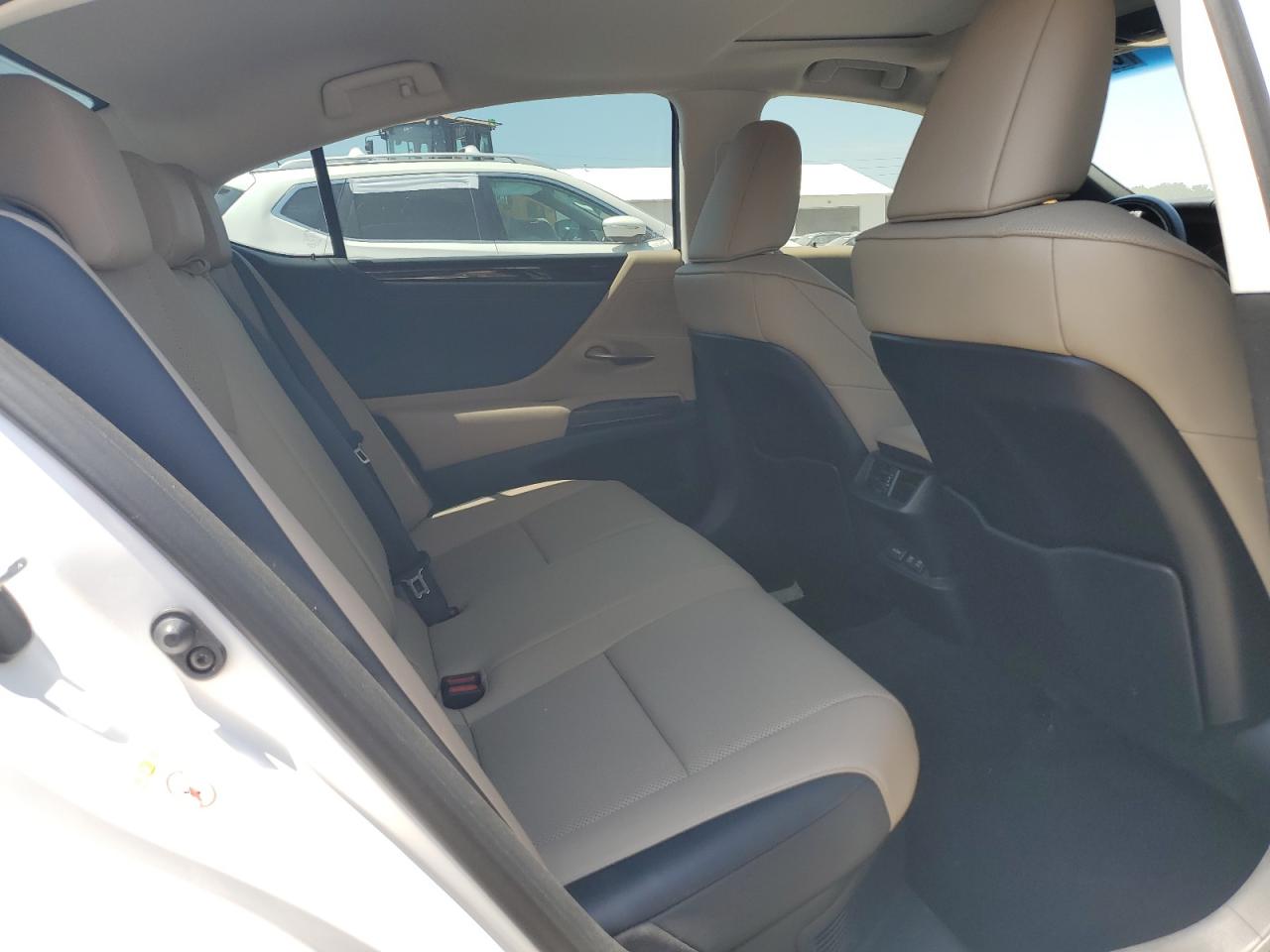 2019 Lexus Es 300H VIN: JTHB21B15K2043477 Lot: 60594105