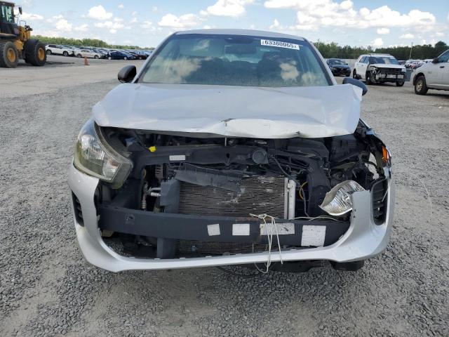 KIA RIO 2018 Srebrny