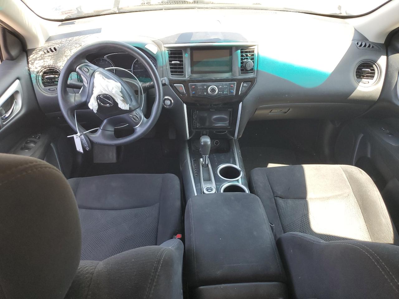 2016 Nissan Pathfinder S VIN: 5N1AR2MM2GC633381 Lot: 65333455