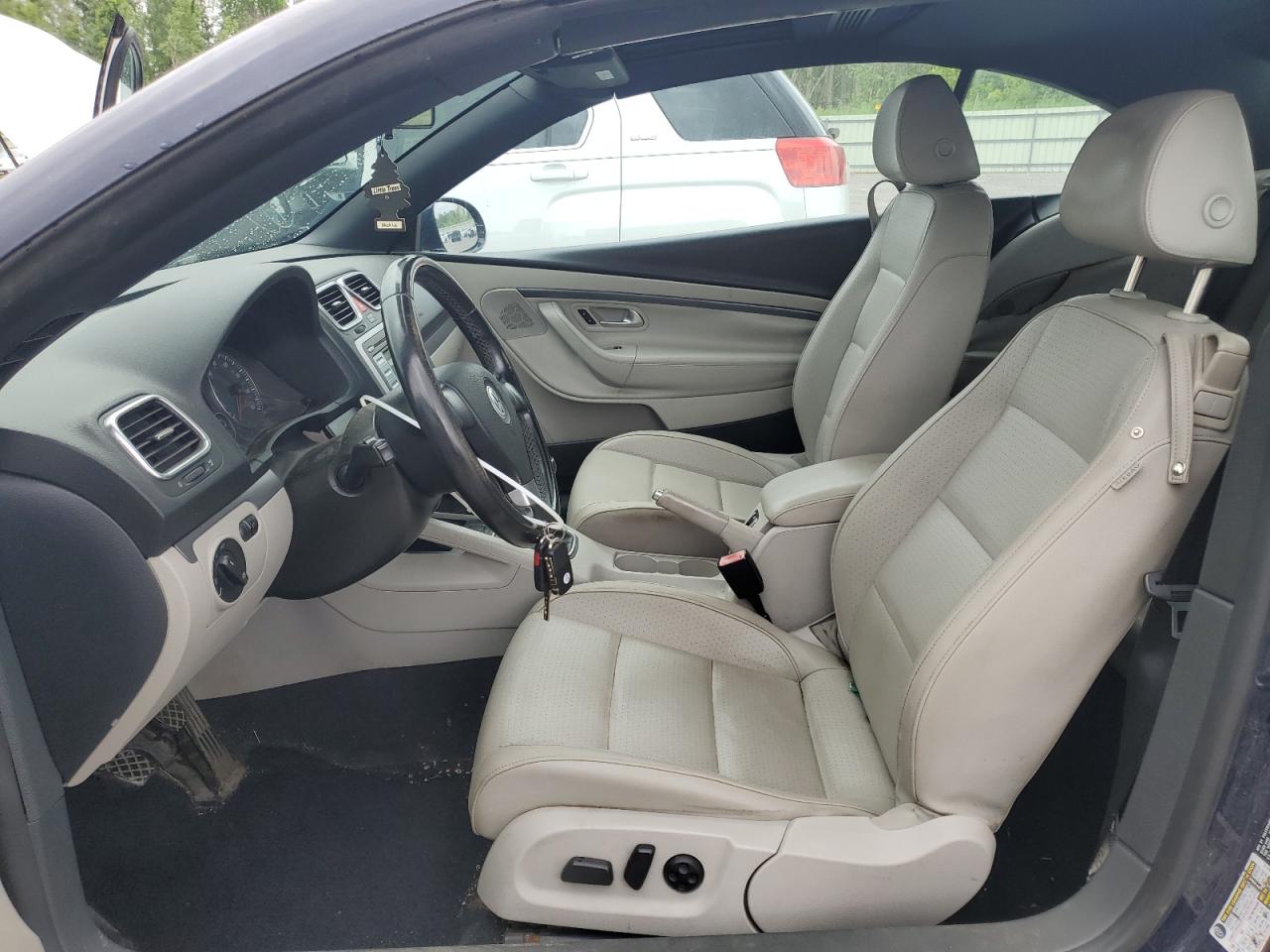 2007 Volkswagen Eos Base VIN: WVWAA71F97V049532 Lot: 65212845