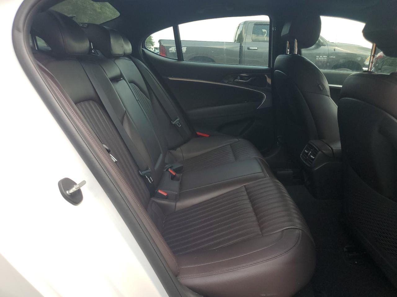 2022 Genesis G70 Base VIN: KMTG34TAXNU087246 Lot: 63577585