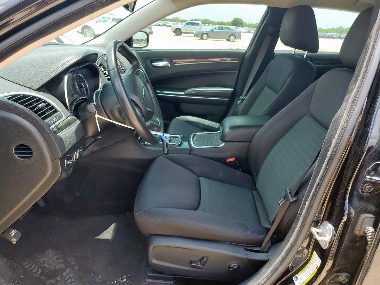 2018 Chrysler 300 Touring VIN: 2C3CCAAG8JH279138 Lot: 64504845