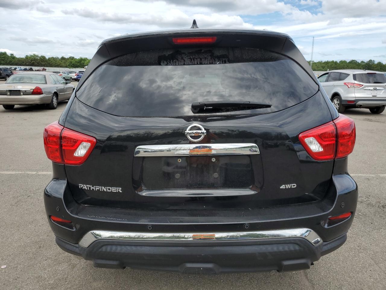 2019 Nissan Pathfinder S VIN: 5N1DR2MM7KC650747 Lot: 64952775