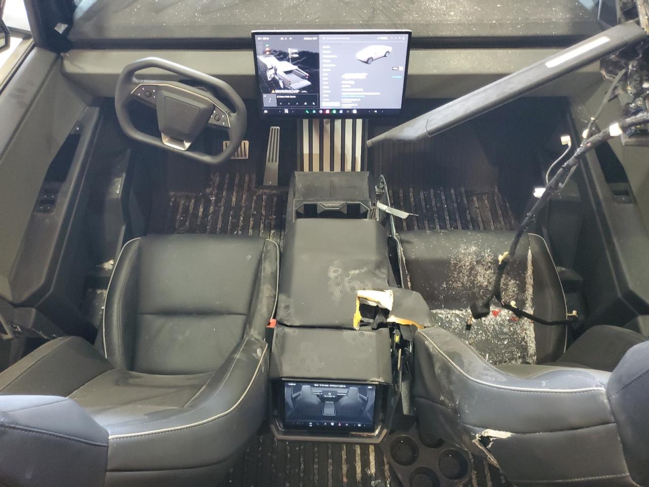 2024 Tesla Cybertruck VIN: 7G2CEHEE7RA027867 Lot: 65050765