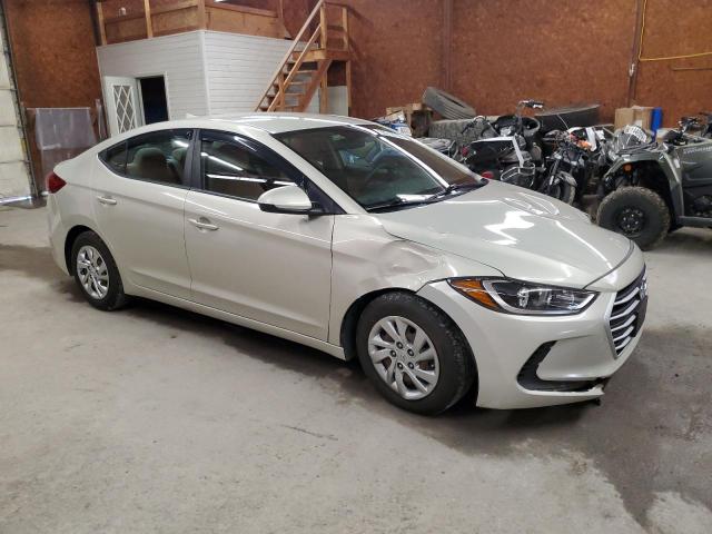  HYUNDAI ELANTRA 2017 Кремовый