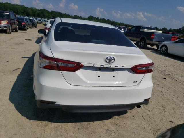  TOYOTA CAMRY 2018 Белы