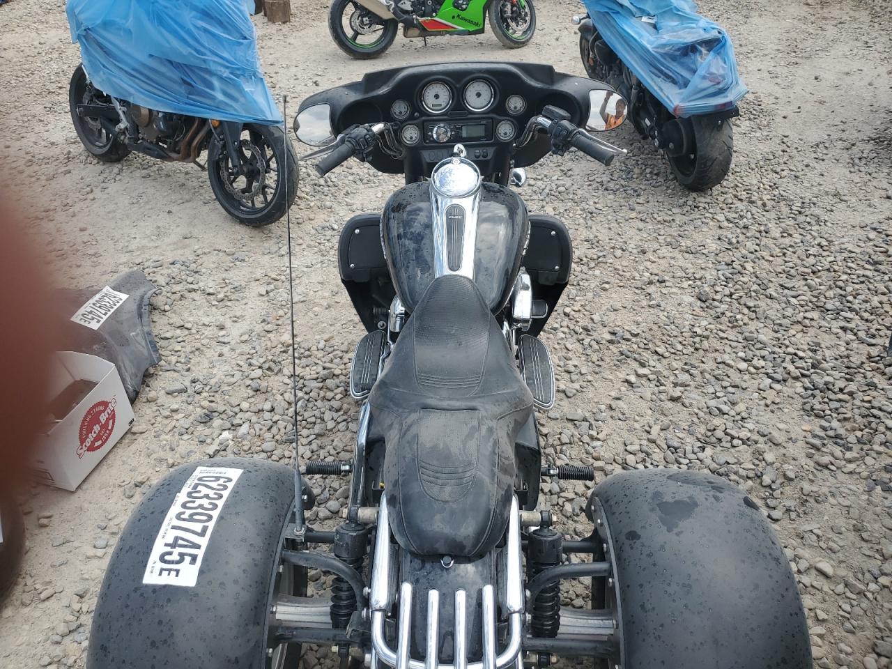 2008 Harley-Davidson Flhx VIN: 1HD1KB4148Y685869 Lot: 62339745