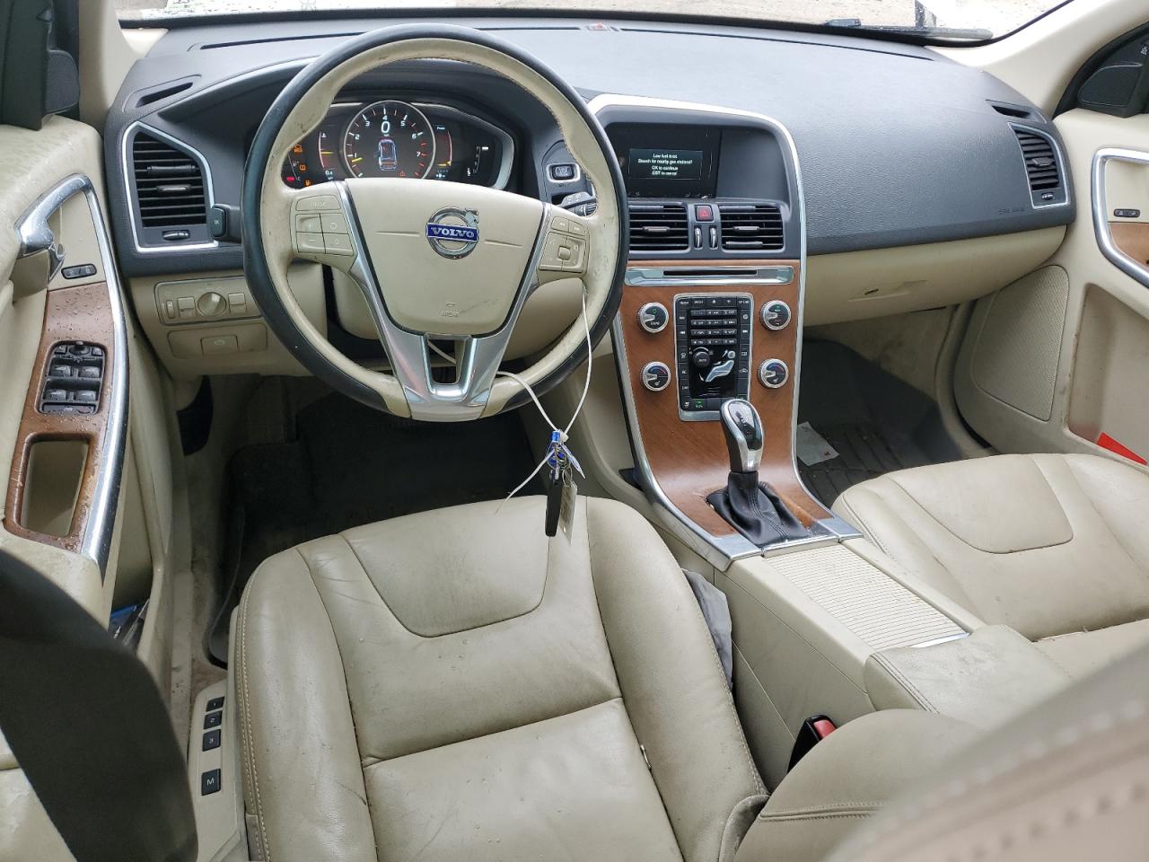 2016 Volvo Xc60 T5 Premier VIN: YV4612RK9G2822847 Lot: 66733395