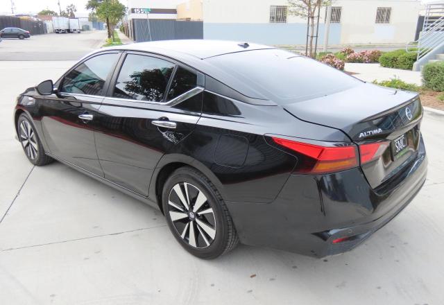  NISSAN ALTIMA 2021 Czarny