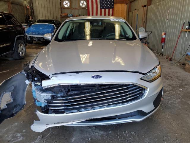  FORD FUSION 2019 Srebrny