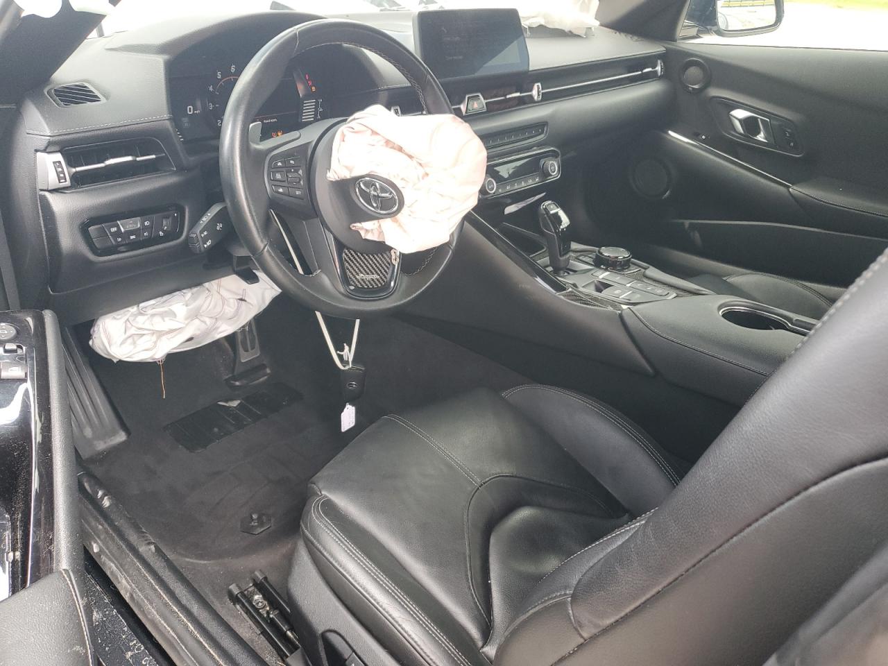 2021 Toyota Supra Base VIN: WZ1DB0C04MW042702 Lot: 65190205