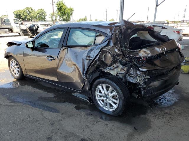  MAZDA 3 2018 Srebrny