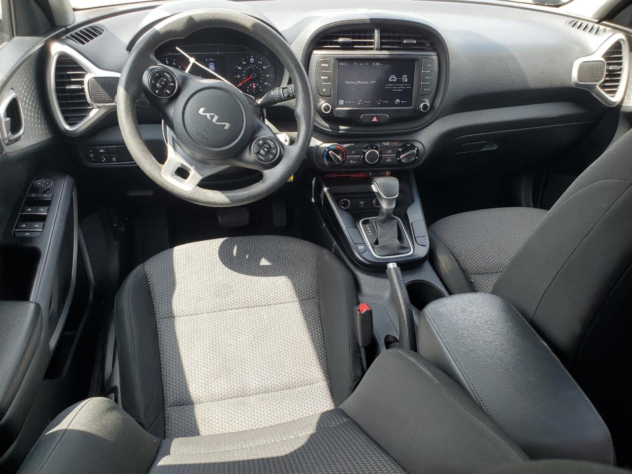 2022 Kia Soul Lx VIN: KNDJ23AU1N7821561 Lot: 63997345