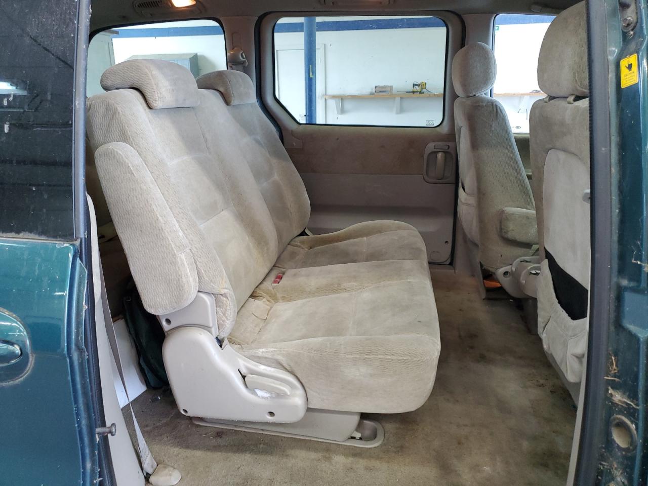 2005 Kia Sedona Ex VIN: KNDUP131456634617 Lot: 62830375