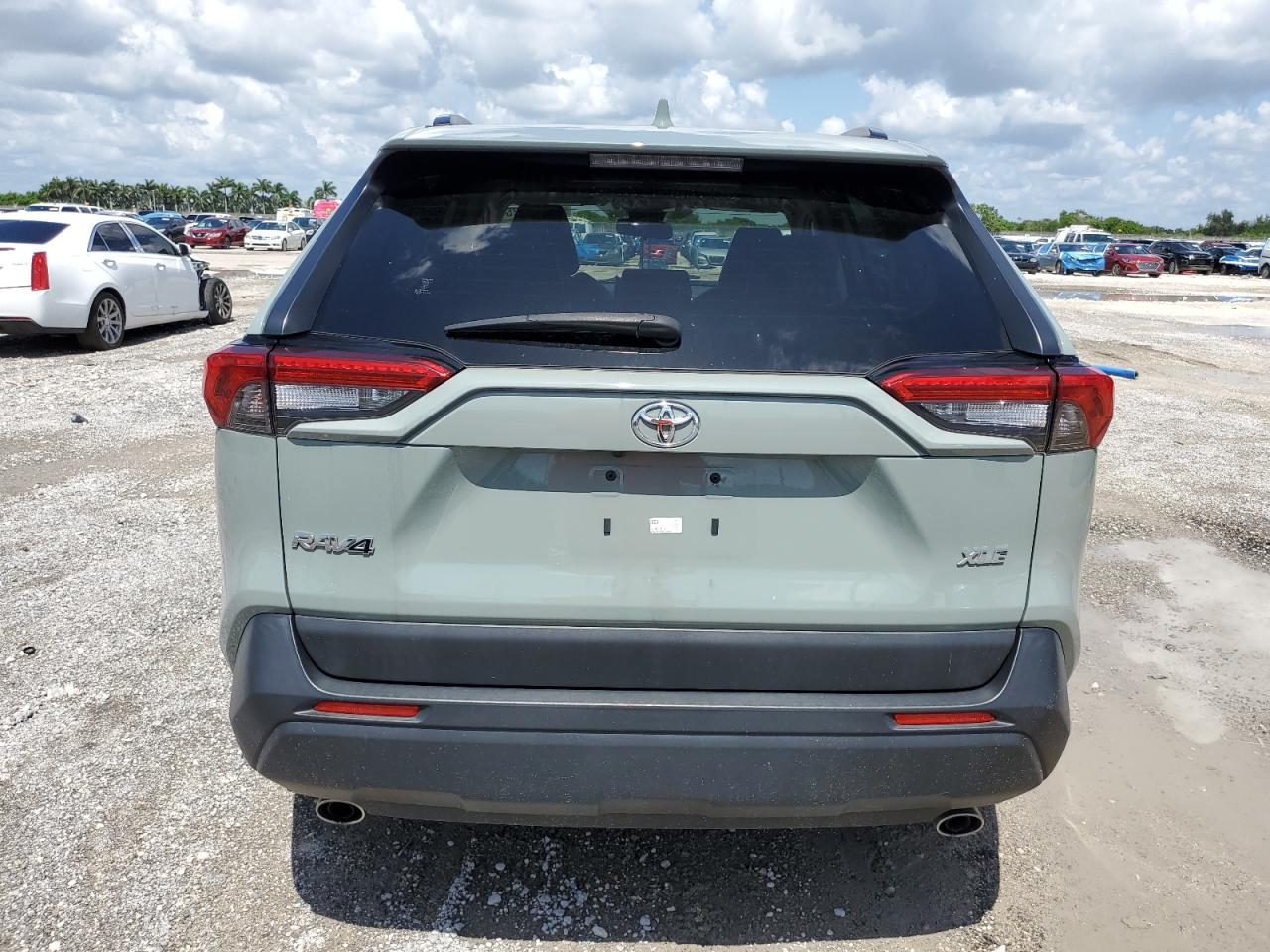 2021 Toyota Rav4 Xle Premium VIN: JTMC1RFV3MD073864 Lot: 63749625