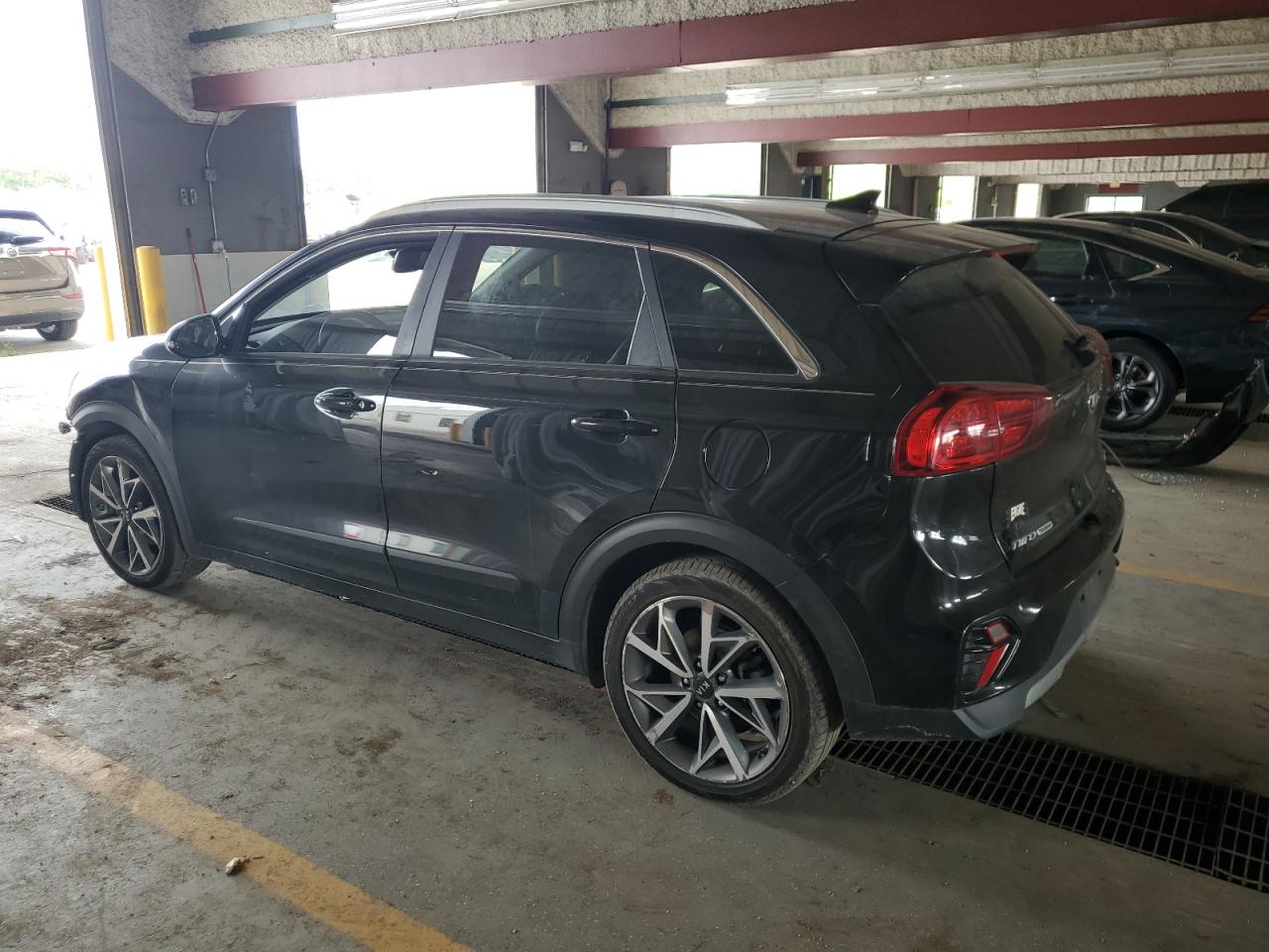 kndcc3lc1m5463396 KNDCC3LC1M5463396 2021 Kia Niro Touring