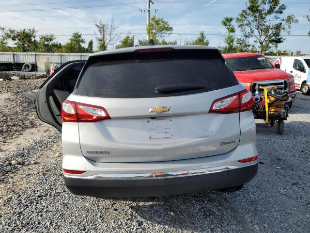  CHEVROLET EQUINOX 2018 Srebrny