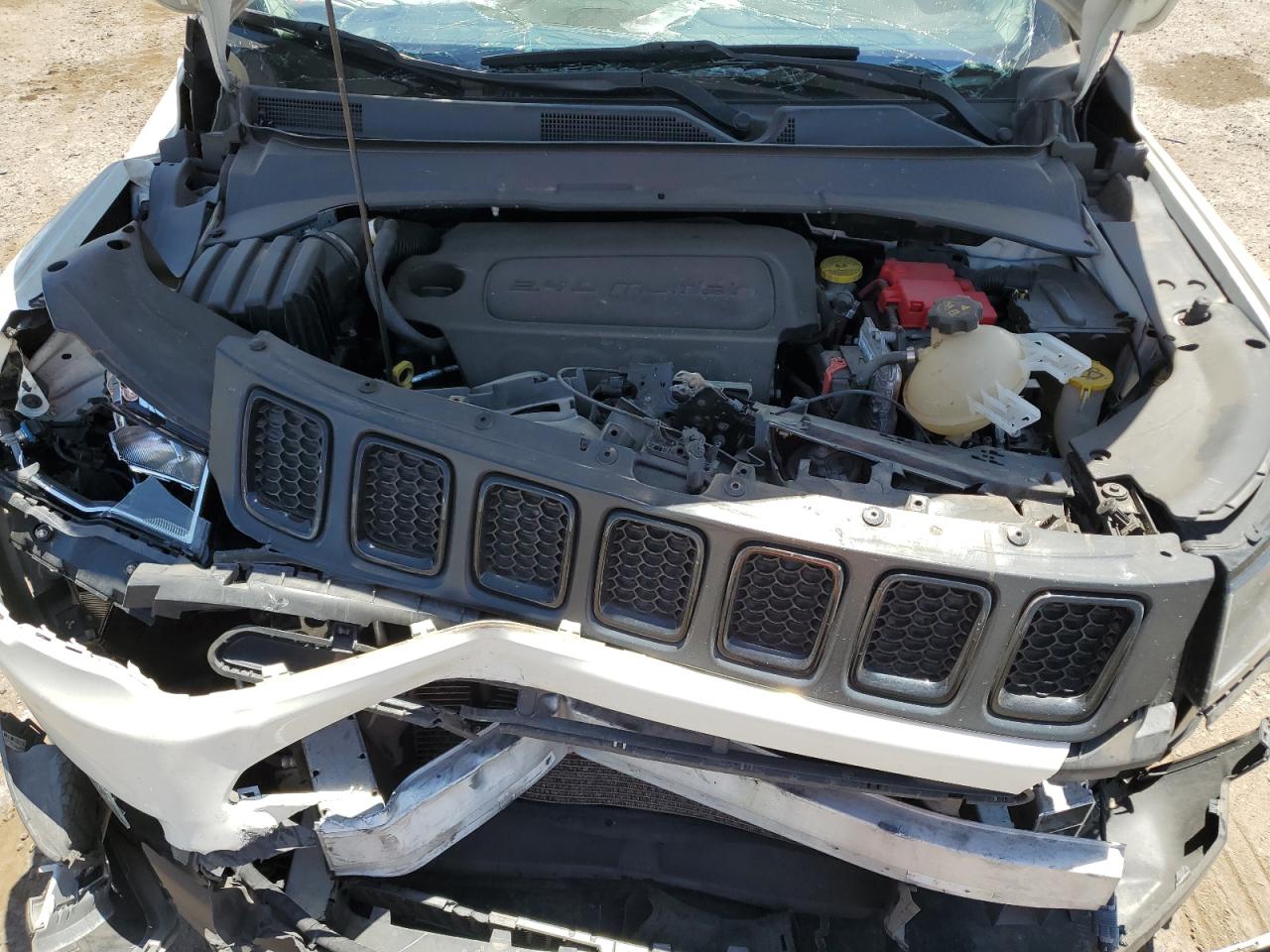 2019 Jeep Compass Latitude VIN: 3C4NJCBB6KT743089 Lot: 67261755