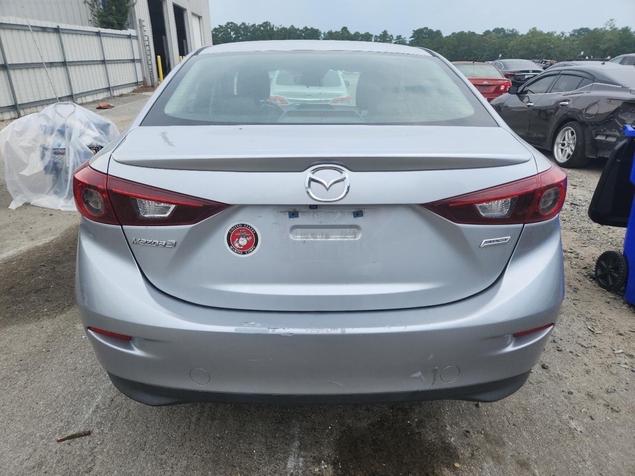2018 Mazda 3 Touring VIN: 3MZBN1V33JM207433 Lot: 63932985