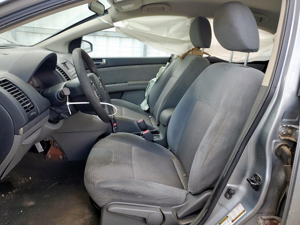 2008 Nissan Sentra 2.0 VIN: 3N1AB61E08L672492 Lot: 64607945