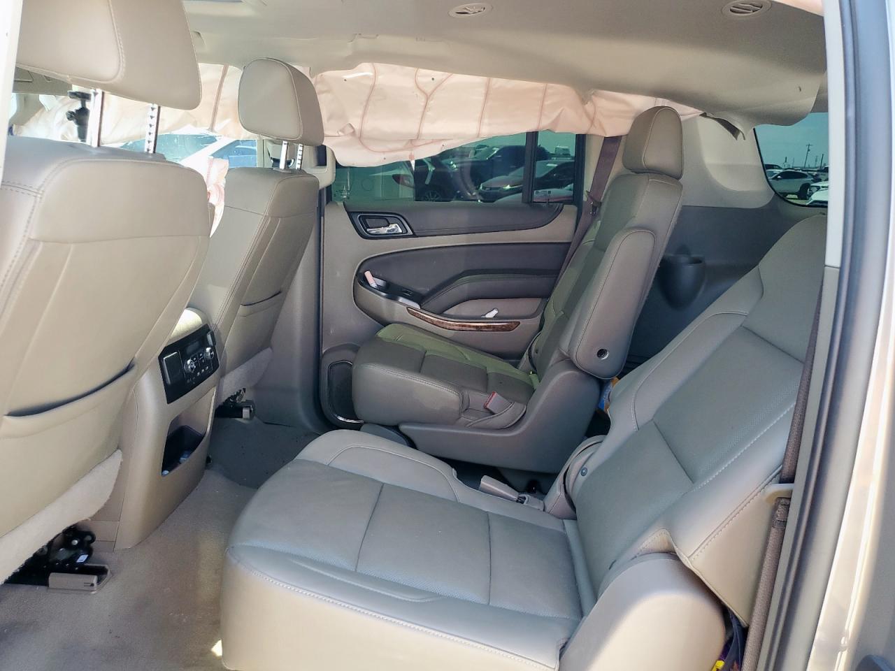 2019 Chevrolet Suburban K1500 Premier VIN: 1GNSKJKCXKR278393 Lot: 64588655