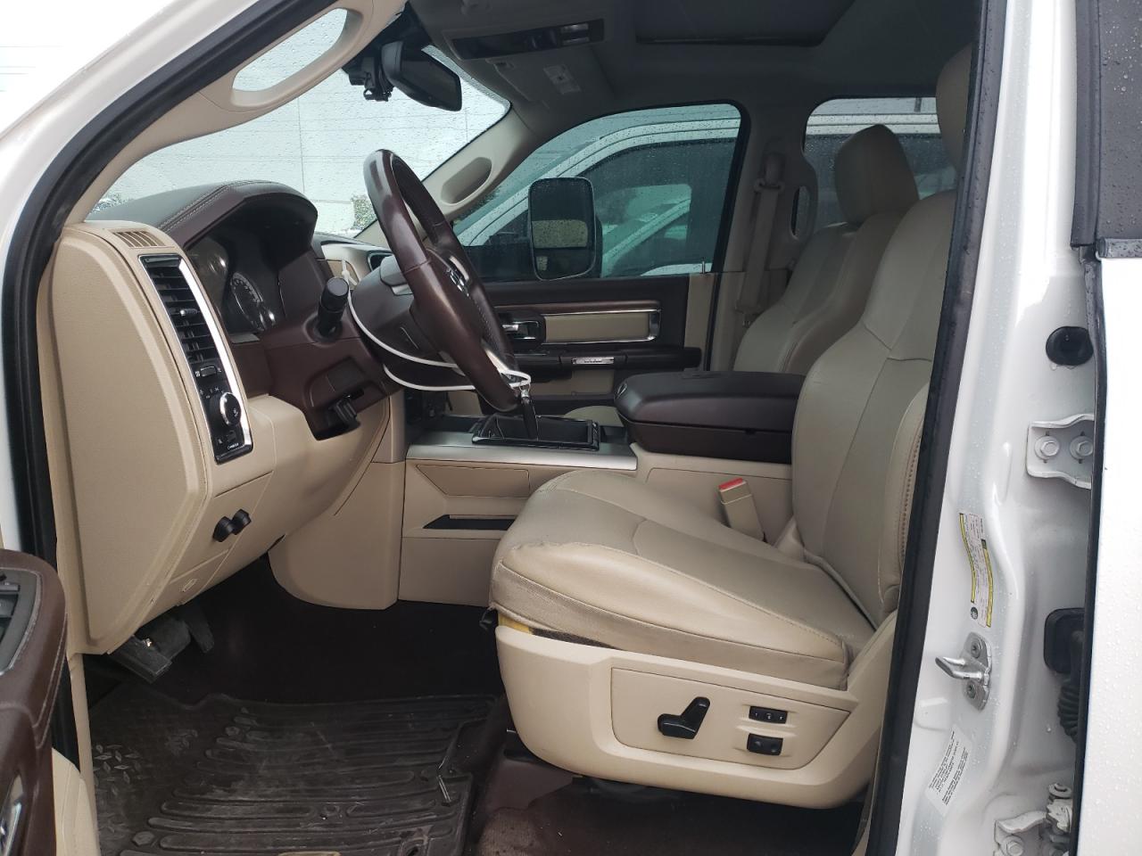 2014 Ram 3500 Laramie VIN: 3C63RRJL7EG132750 Lot: 67189755