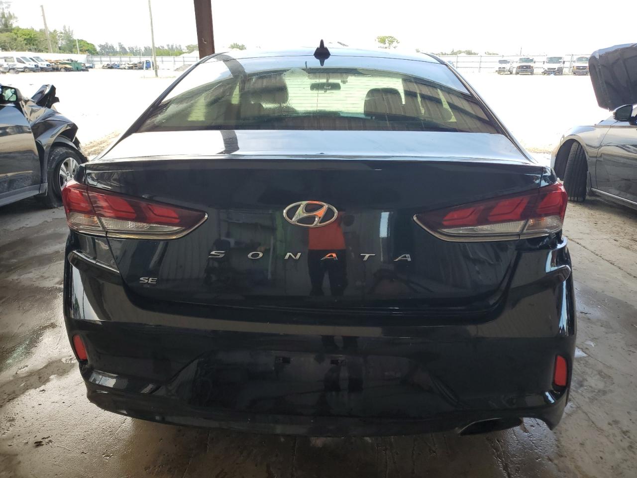 2018 Hyundai Sonata Se VIN: 5NPE24AF4JH708332 Lot: 63647865